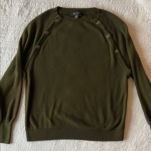 Ann Taylor Women’s Green Crewneck Sweater- Size Small - Picture 2 of 7